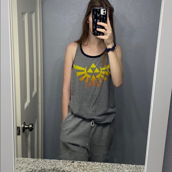 Zelda logo tank top - Picture 2 of 2
